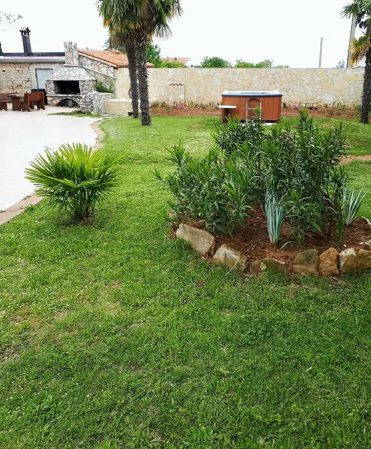 公寓 Spanidiga 3 Apartman Jadranka 罗维尼